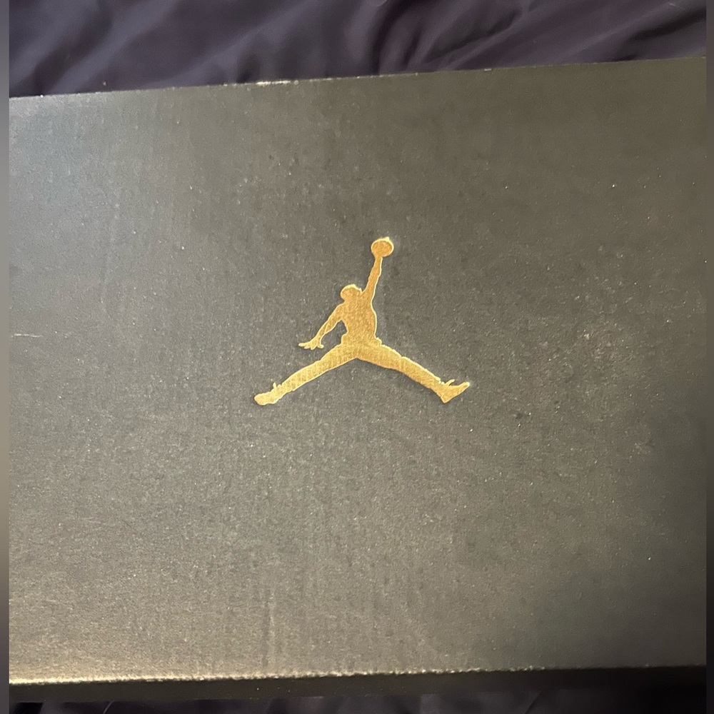 Air Jordan’s 1 mid